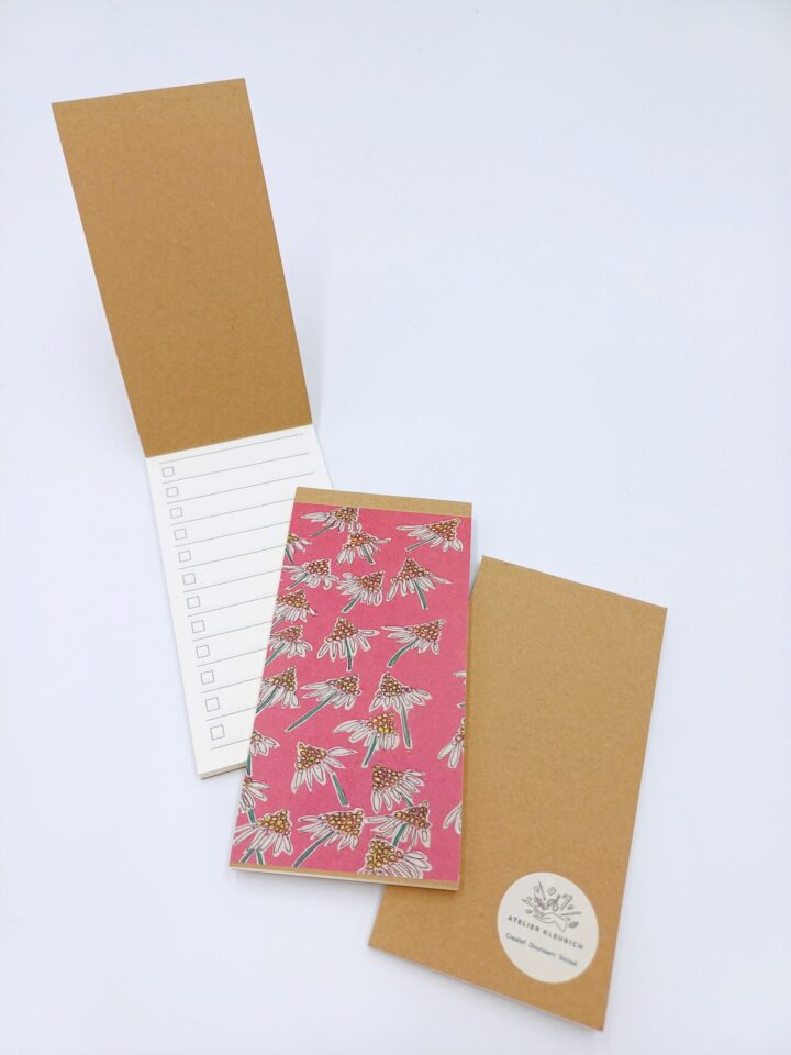 Verbeter je organisatie, verhoog je productiviteit en bereik je doelen. Afvinkboekje: rood met bloemen